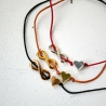 Armband mit Herz & Unendlichkeitszeichen – Makramee