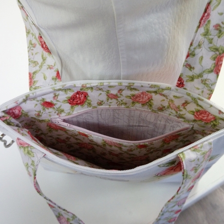 Umhängetasche Marie Mädchen mit Rose natur