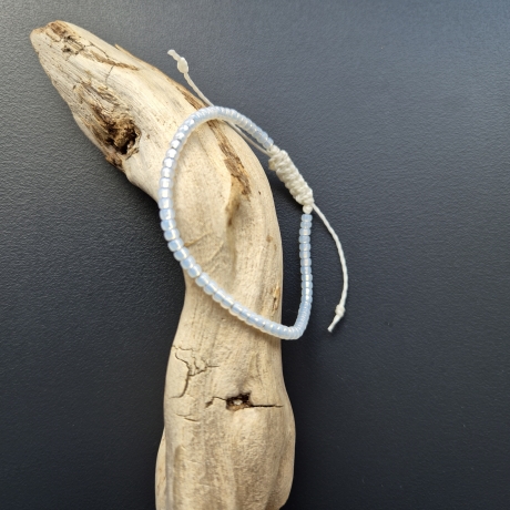 Miyuki Glasperlen Armband opalithfarben Goldschimmer