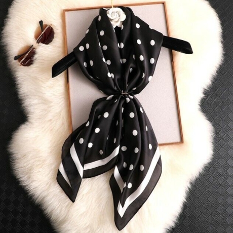 Damen Designer-Schal / Seide aus Usbekistan, schwarz
