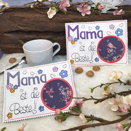 Stickdatei Mama Mug Rug Tassenteppich