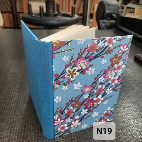 Notizbuch, ca. A6, blanko, handgemacht, Chiyogamipapier, Gewebe
