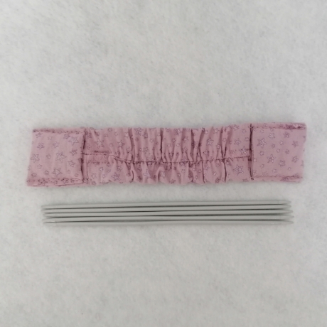 Nadelgarage  für 15cm lange Nadeln Nadelspieltasche Nadelsafe