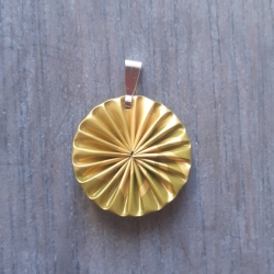 Kettenanhänger aus Kaffeekapsel, gelb, Upcycling