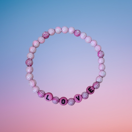 Perlenarmband LOVE