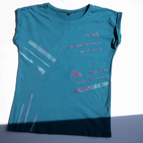Cooles T-Shirt aus Baumwolle NIKITA, handbedruckt, weiter Schnitt