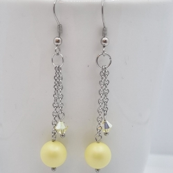 Lange Ohrringe Hellgelb Perlen und Swarovski® Kristallen