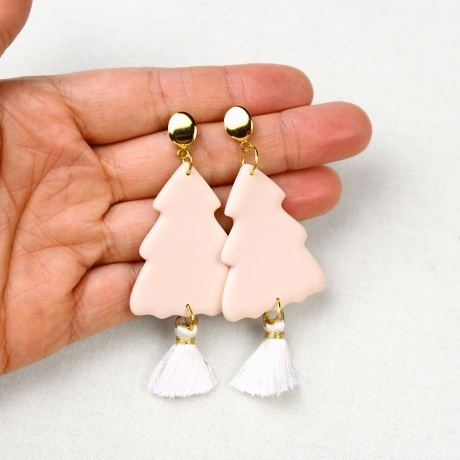 Rosa Weihnachts Ohrringe – Tannenbaum Ohrhänger aus Polymer Clay