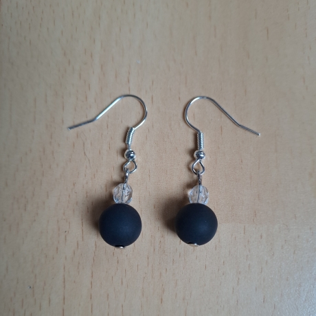 Ohrringe aus Polarisperlen,schwarz, Handarbeit
