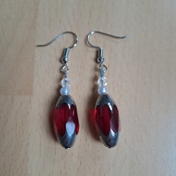 Ohrringe aus Glasperlen, verschied. Farben, Handarbeit