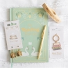 Holz Lesezeichen One more page graviert | Geschenk