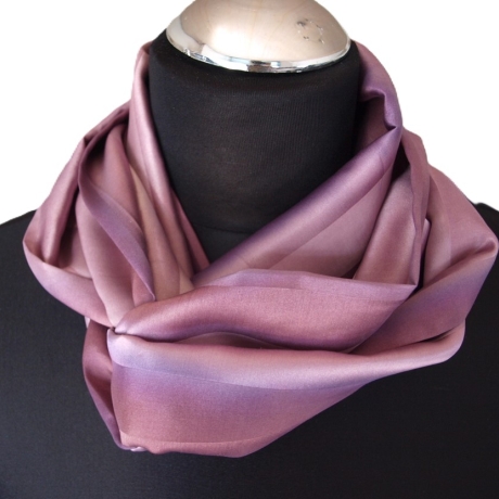 Loopschal Schlauchschal Seide Satin Unikat handbemalt exclusiv 
