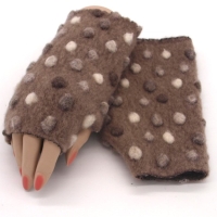 Armstulpen Pulswärmer Stulpen Daumenloch Musterwalk Walk beige