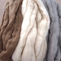 Filzwolle 190g superfeiner Merino-Kammzug Filzen 19,5mic Natur