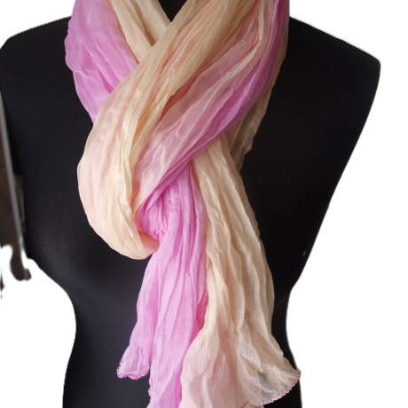 Plisseeschal Seide Chiffon handbemalt handplissiert 90x180cm