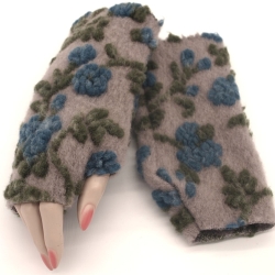 Armstulpen Pulswärmer Stulpen Daumenloch Musterwalk Walk beige