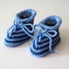 handgestrickte Baumwoll Babyschuhe 4-9 Monate blau gestreift