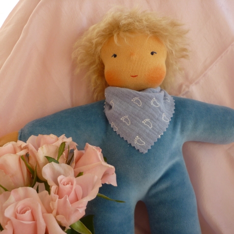 TausendschönStoffpuppen Nickilie