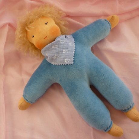 TausendschönStoffpuppen Nickilie