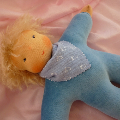 TausendschönStoffpuppen Nickilie