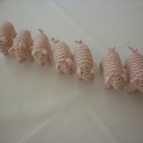 Waldorf-Stricktiere: Ferkel