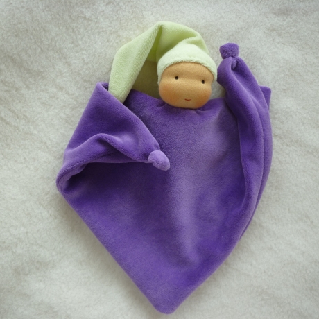 Zipfelpuppe, Knotenpuppe, Erste Puppe