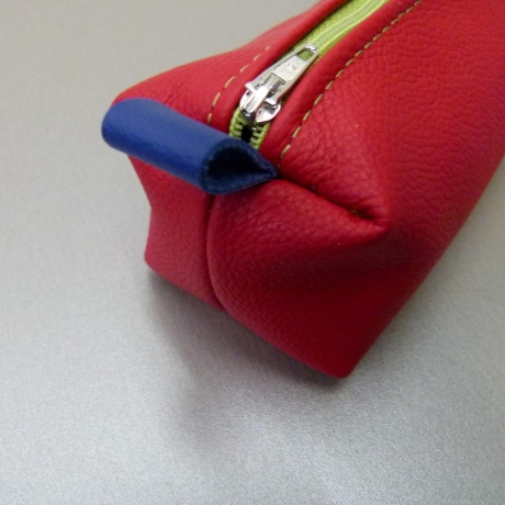 Mäppchen / Federmäppchen / Stiftemäppchen in Leder rot