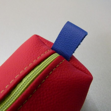 Mäppchen / Federmäppchen / Stiftemäppchen in Leder rot