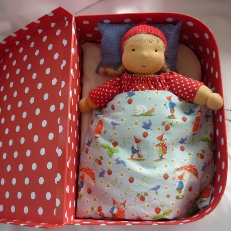 Kinderkoffer, Puppenkoffer, Puppenbett.  30 x 23 cm