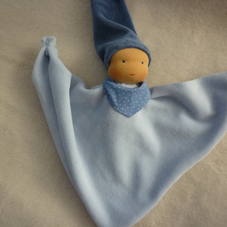 Zipfelpuppe, Knotenpuppe, Erste Puppe