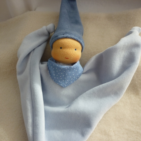 Zipfelpuppe, Knotenpuppe, Erste Puppe
