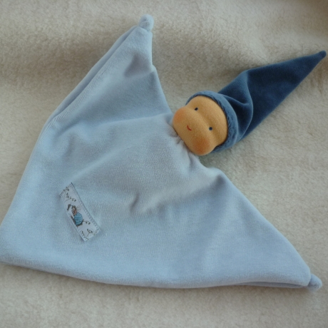 Zipfelpuppe, Knotenpuppe, Erste Puppe