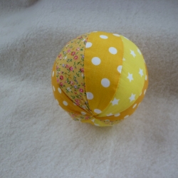 Weicher Stoffball, Babyspielzeug