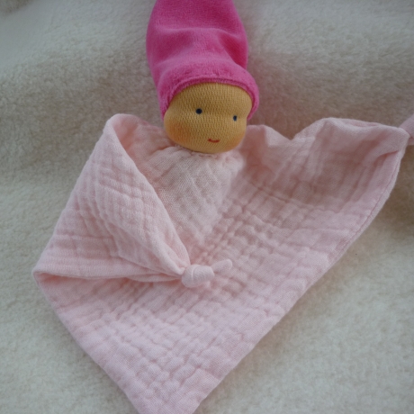 Zipfelpuppe klein Musselin, Erste Puppe