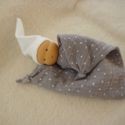 hauchzartes Zipfelpüppchen für Babys