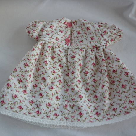 Puppenkleid Röschen. Für Puppengröße 37 - 40 cm
