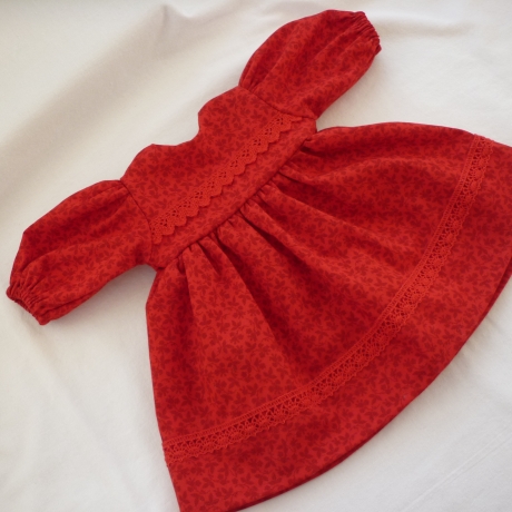 Rotes Puppenkleid. Für Puppengröße 37 - 40 cm