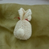 Häschen, gestrickt und schafwollgefüllt