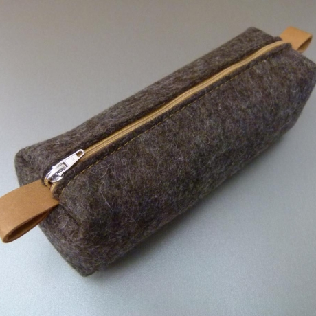 Mäppchen / Federmäppchen / Stiftemäppchen Dunkelbraun