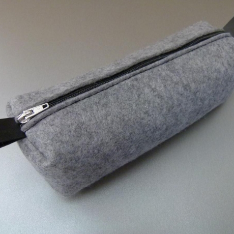 Mäppchen / Federmäppchen / Stiftemäppchen GRAU