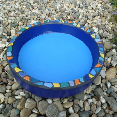 Mosaik Vogeltränke Resin handbemalt blau bunt