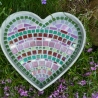 Mosaik Beton Herzschale rosa grün