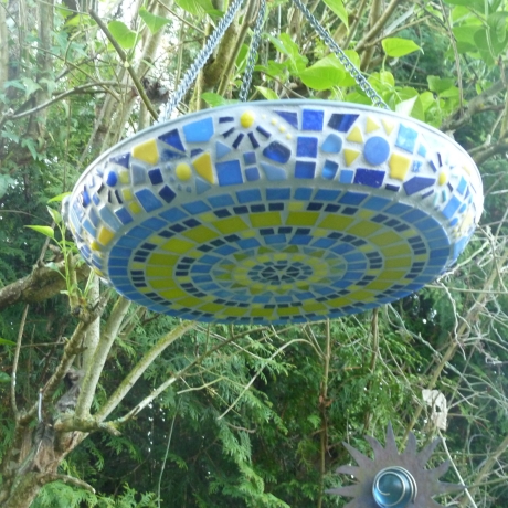 Mosaik Vogeltränke Hängend blau gelb