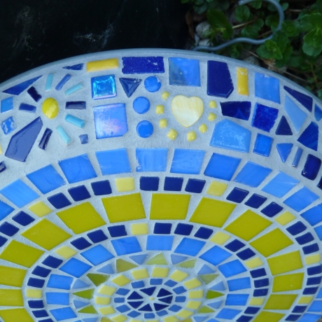Mosaik Vogeltränke Hängend blau gelb