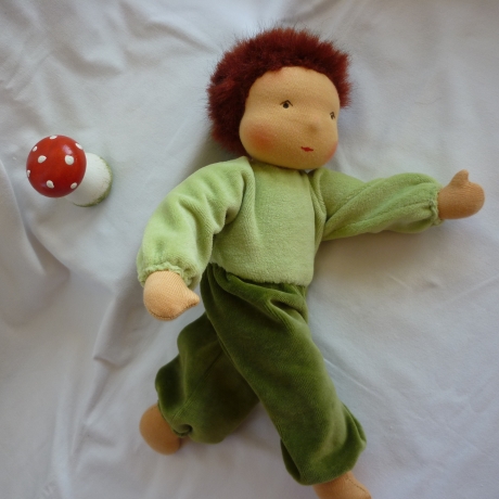 Schlamperle. Stoffpuppe nach Art der Waldorfpuppe