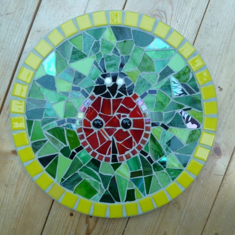 Mosaik  Garten Trittstein Dekostein rund Libelle