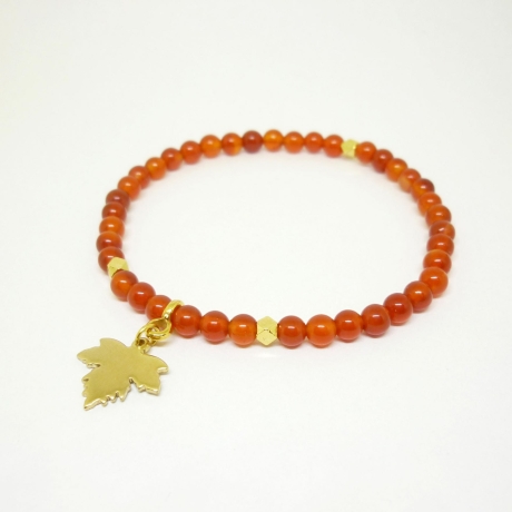 Karneol-Armband mit vergoldetem Ahornblatt, Herbst-Schmuck