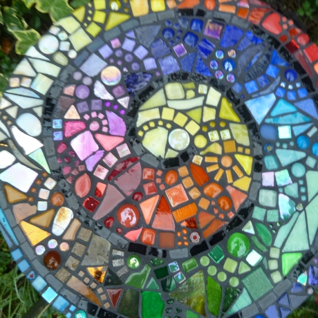 Mosaik  Garten Trittstein Farbverlauf Regenbogen Schnecke