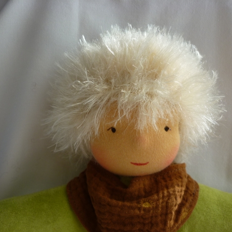 Nickilie. Stoffpuppe nach Art der Waldorfpuppe