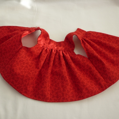 Schürzenkleid. Für's Schlamperle und Nickilie